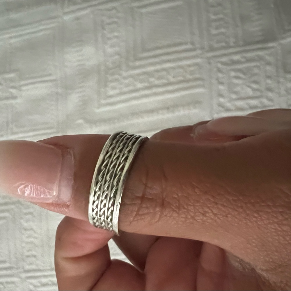 Men’s ring
